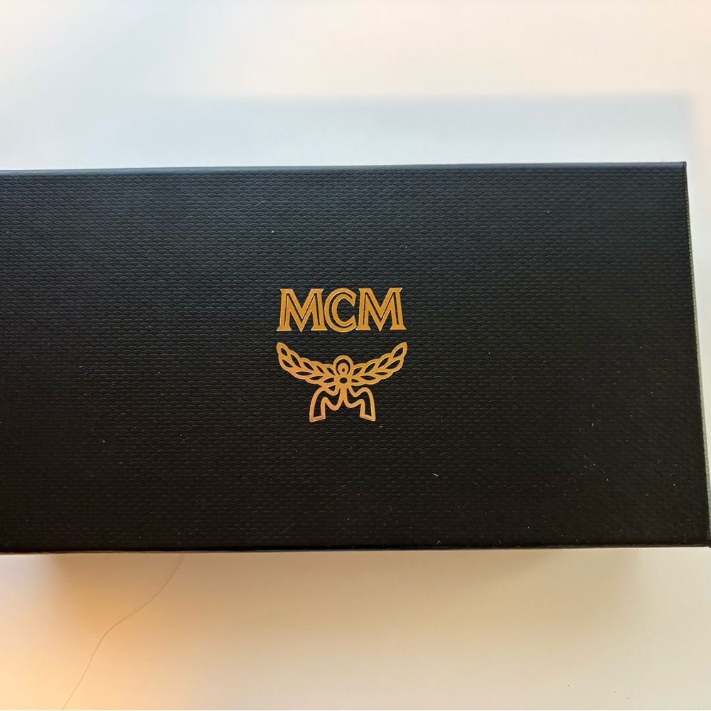 MCM Visetos Patricia Wallet - Picture 8 of 8